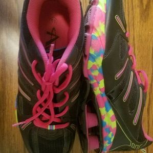 Size 11 Air walk shoe